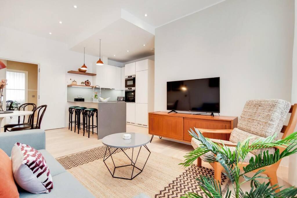 11 Borough Apartments - Bright & Spacious 2-Bed Near London Bridge Extérieur photo