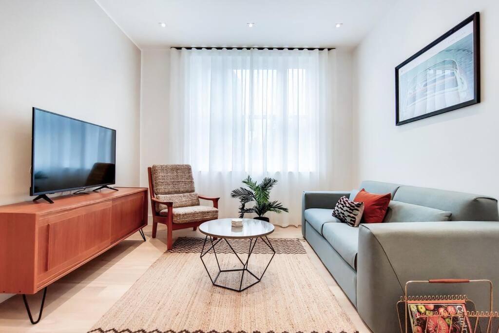 11 Borough Apartments - Bright & Spacious 2-Bed Near London Bridge Extérieur photo